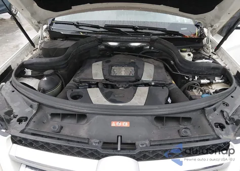 2010 Mercedes-Benz Glk 350 4Matic z USA, uszkodzony, nr VIN WDCGG8HB7AF320391